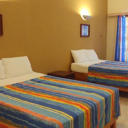Sun Suites Cozumel Buitenkant foto