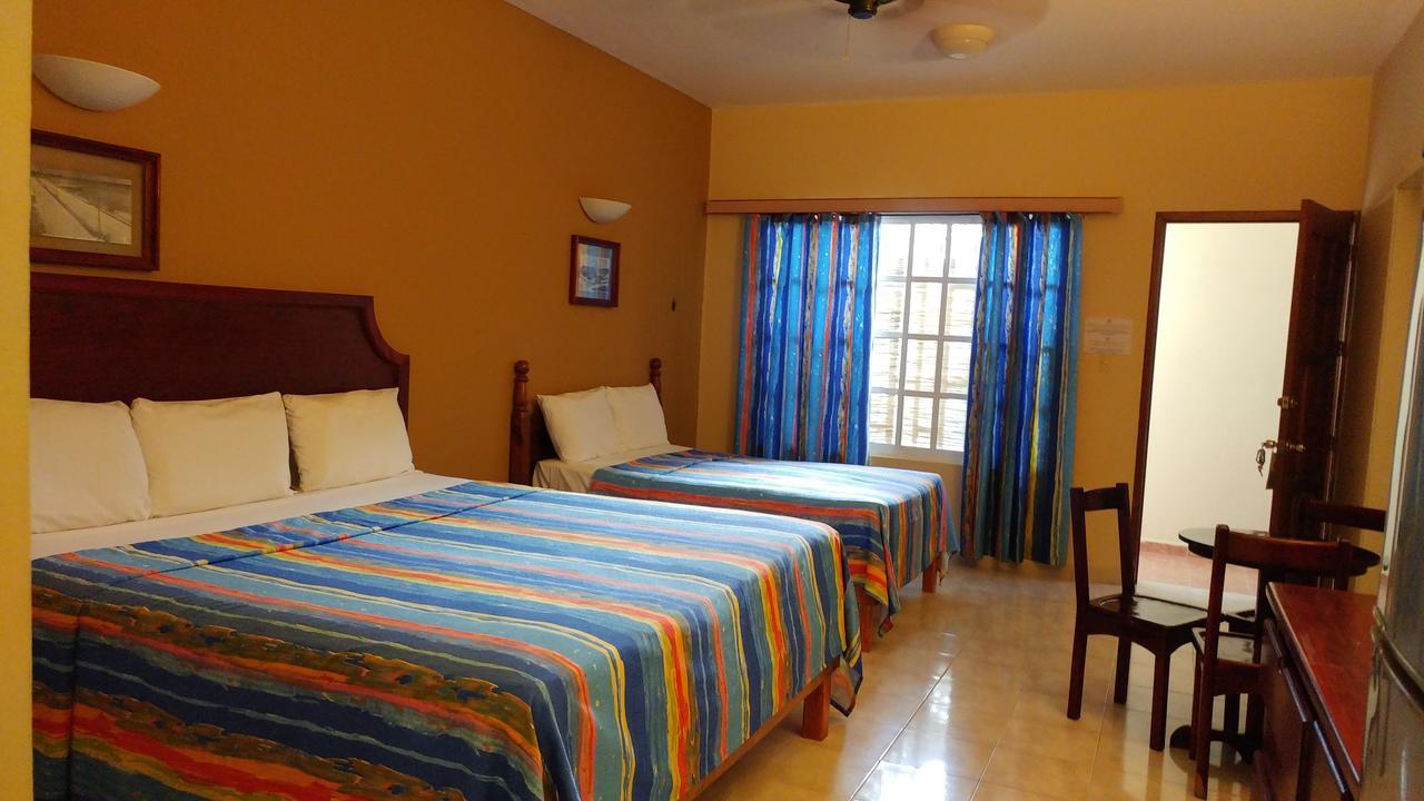 Sun Suites Cozumel Buitenkant foto
